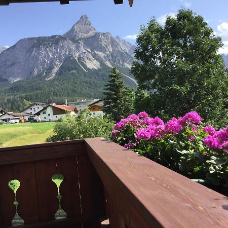 エールヴァルト Haus Karl'S Ruh Bed & Breakfast エクステリア 写真